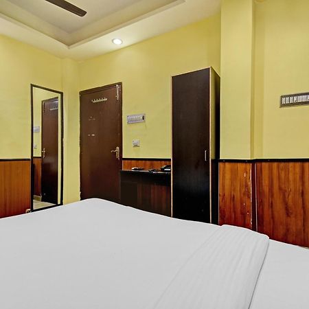 Flagship Hotel Eden 콜카타 외부 사진